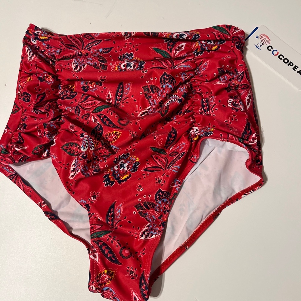 High waisted Swim bottoms paisley band and pattern in red size M Cocopear